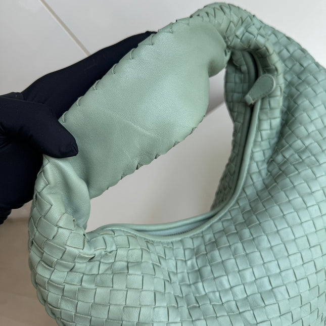 Sold Bottega Veneta Veneta Hobo Medium Green Intrecciato Leather Bag 41cm