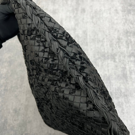 Bottega Veneta Veneta Hobo Maxi Black Leather and Velvet 52cm