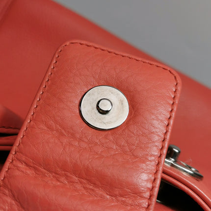 Chanel Cerf Executive Medium Coral Pink Leather Handbag with Strap 35cm