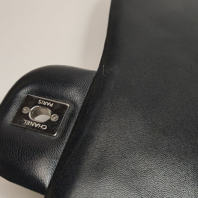 Chanel Classic Flap Jumbo Black Lambskin Leather Single Flap with Silver Hardware 2009-2010