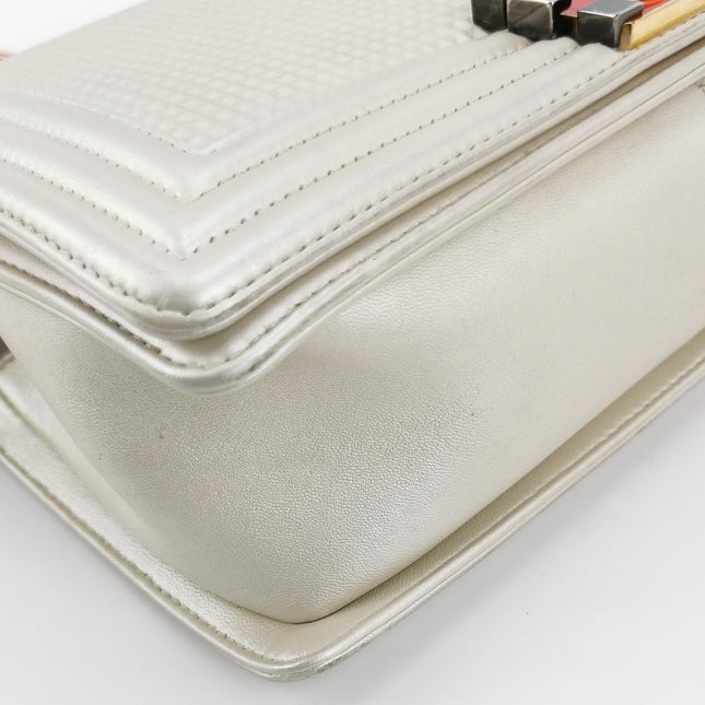 Chanel Le Boy Medium White Pearlescent Waffle Lambskin Leather Red Lock 2013-2014