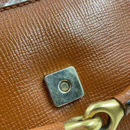 Sold Gucci Horsebit 1955 Chain Shoulder bag Large Camel Leather