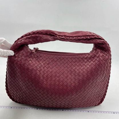 Sold Bottega Veneta Intrecciato Hobo Bag Medium Burgundy Lambskin leather