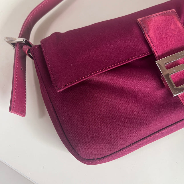 Sold FENDI Baguette Raspberry Pink Cloth Shoulder Bag