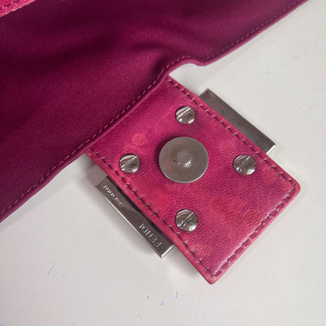 Sold FENDI Baguette Raspberry Pink Cloth Shoulder Bag