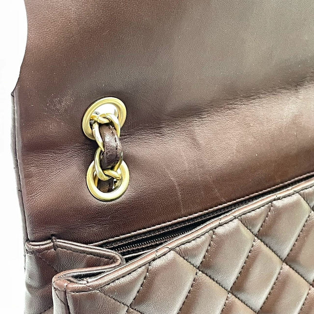 Chanel Classic Flap Maxi Chocolate Brown Lambskin Leather Single Flap Gold Hardware