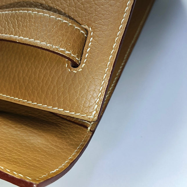Hermes Kelly 32 Sellier 4B Biscuit Gold Togo Leather Gold HW 1996