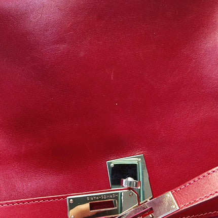 Hermes Kelly 28 Retourne Rouge Grenat Red Box Leather Gold Hardware 2010