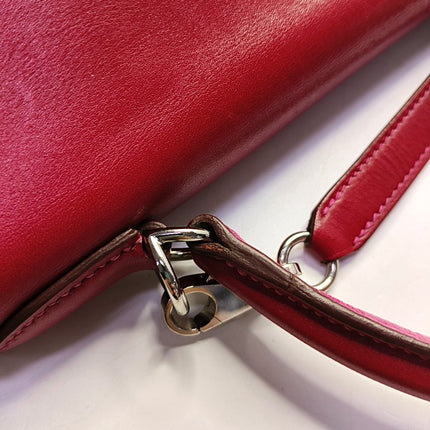 Hermes Kelly 28 Retourne Rouge Grenat Red Box Leather Gold Hardware 2010