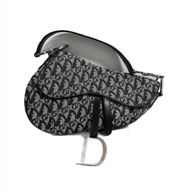 Sold Dior Saddle Vintage Black Oblique
