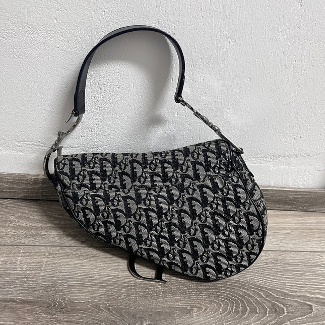 Sold Dior Saddle Vintage Black Oblique