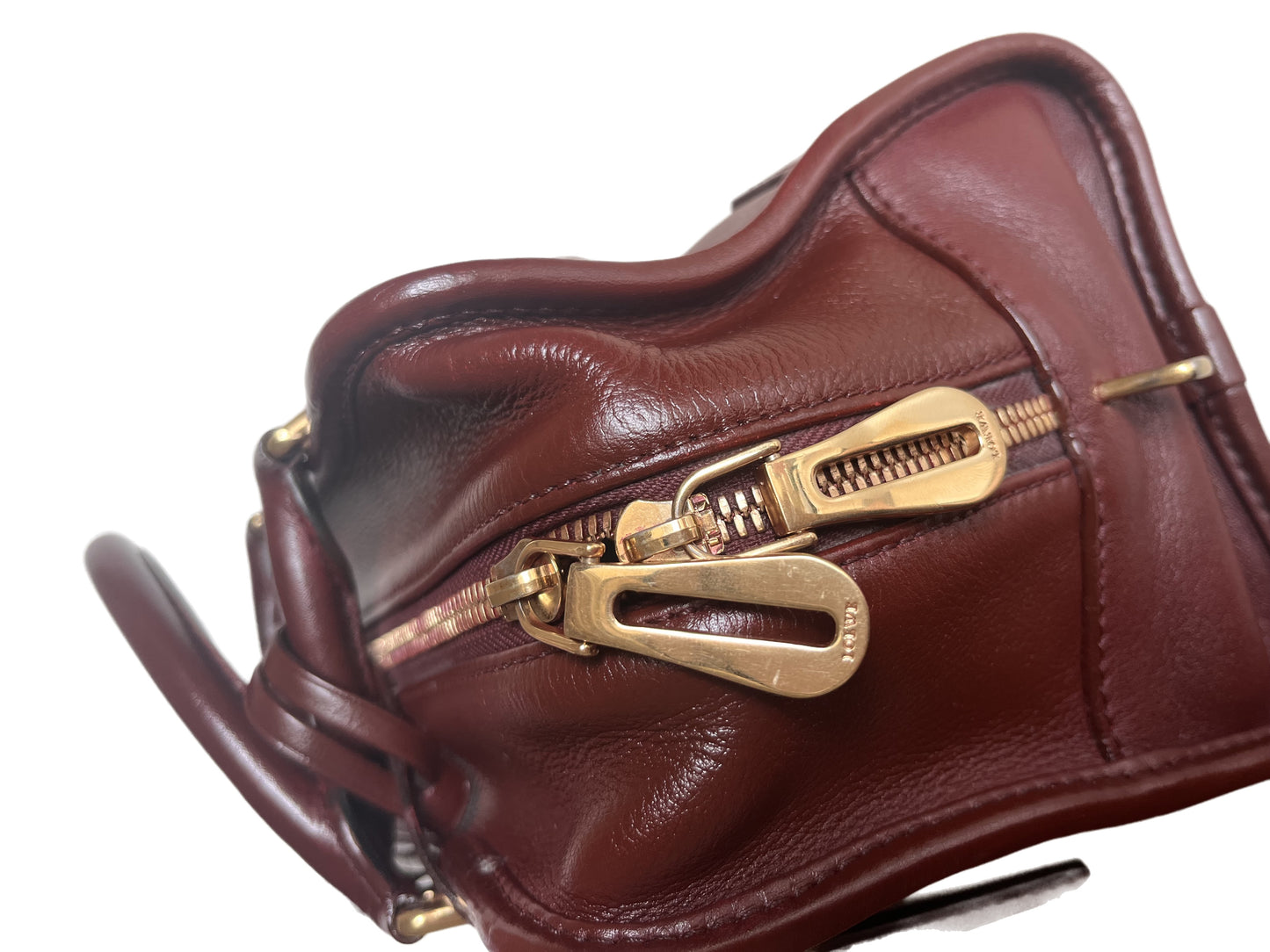Sold Loewe Amazona 29 in Burgundy Calfskin Leather and Gold-tone Hardware