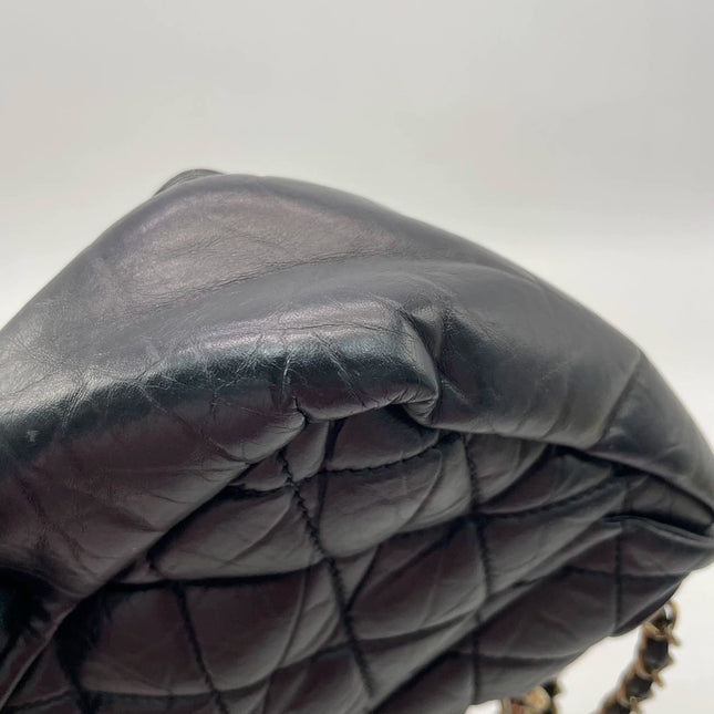 Chanel Paris Bombay Pondicherry Flap Bag Quilted Medium Black Gold Hardware