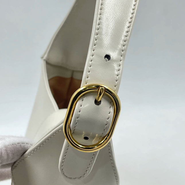 Sold Gucci Jackie 1961 White Leather Bag with Adjustable Strap Size Small