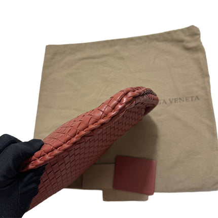 Sold Bottega Veneta Veneta Hobo Large Burgundy 47cm Lambskin Leather