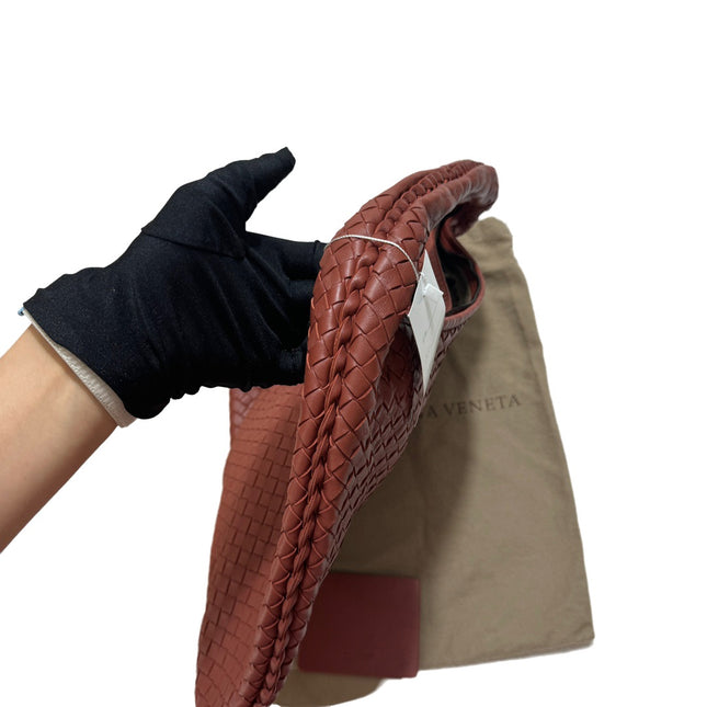 Sold Bottega Veneta Veneta Hobo Large Burgundy 47cm Lambskin Leather