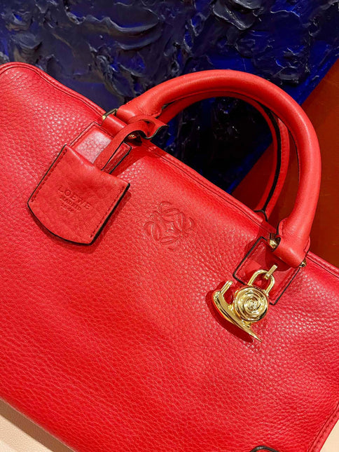 Loewe Amazona 36 Large in Red Leather and Gold tone Hardware Snail Lock