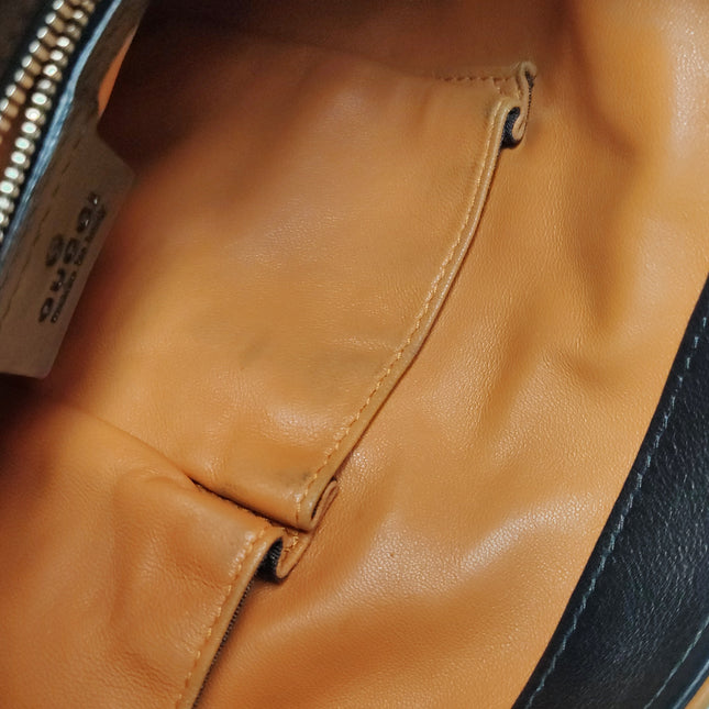 Gucci Jackie Soft Medium Black Nubuck SuedeÊLeather Orange Lining Gold Piston Lock