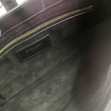 Sold Hobo bag by Yves Saint Laurent Le 5 à 7 monogram Black Leather Standard Size