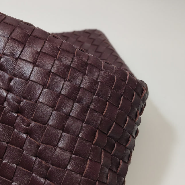 Bottega Veneta Cesta Shopper Tote Intrecciato Burgundy Leather Medium 40cm