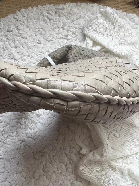 Bottega Veneta Veneta Hobo Grey Intreciatto Leather Bag Large 47cm