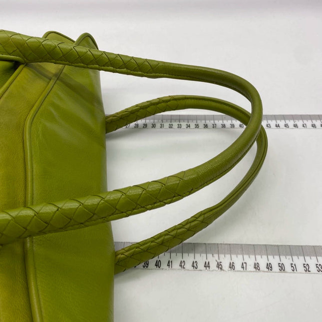 Bottega Veneta Lime Green Intrecciato Leather Hand Bag