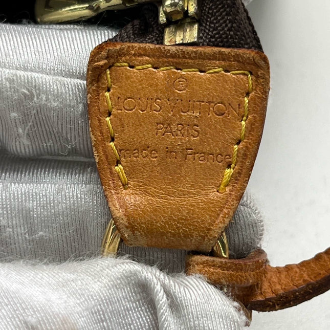 Louis Vuitton x Stephen Sprouse Green Graffiti Monogram Pochette Accessoire