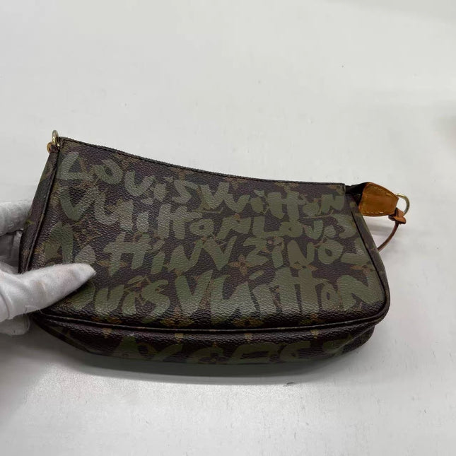 Louis Vuitton x Stephen Sprouse Green Graffiti Monogram Pochette Accessoire