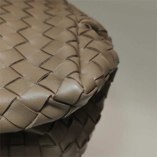 Bottega Veneta Andiamo Large Chocolate Brown Handbag