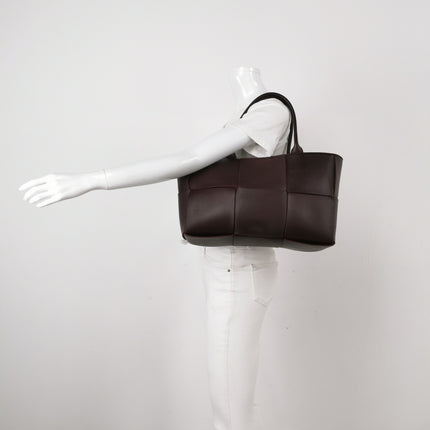 Bottega Veneta Arco Tote Bag Medium Brown Leather 37cm