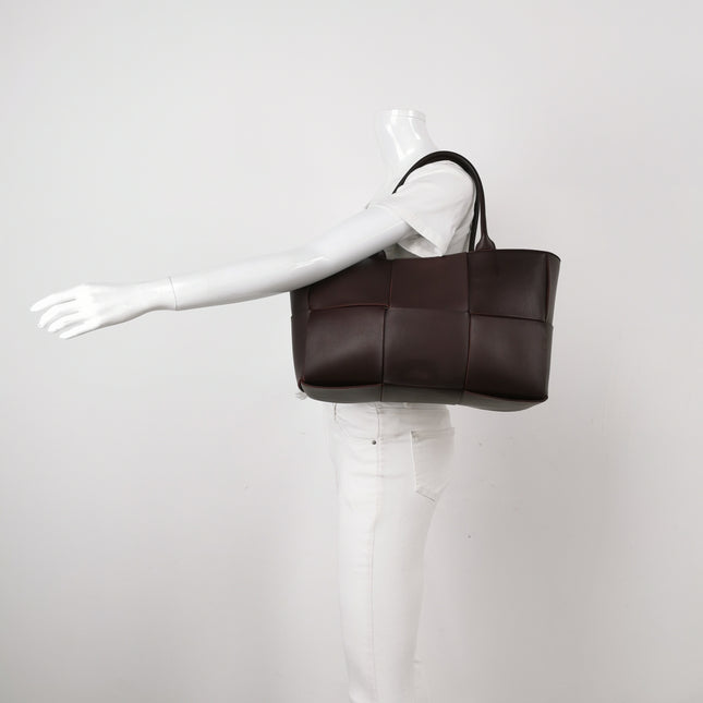 Bottega Veneta Arco Tote Bag Medium Brown Leather 37cm