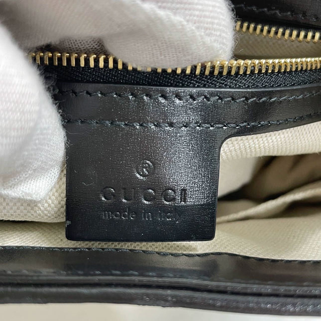 Sold Gucci Jackie 1961 White & White Leather Bag with Adjustable Strap Size Small