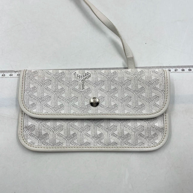 Sold Goyard Saint Louis PM Tote Medium White