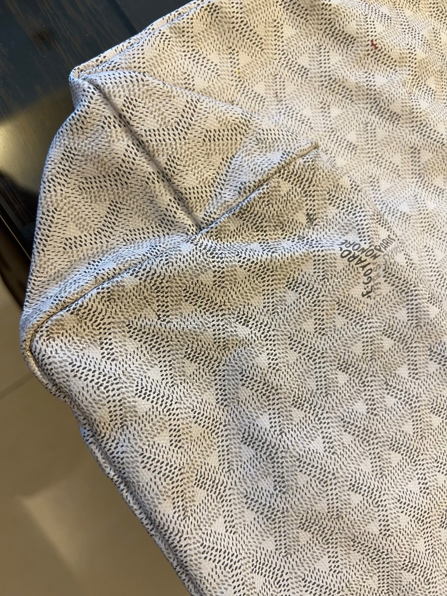 Goyard Saint Louis PM Tote Medium White