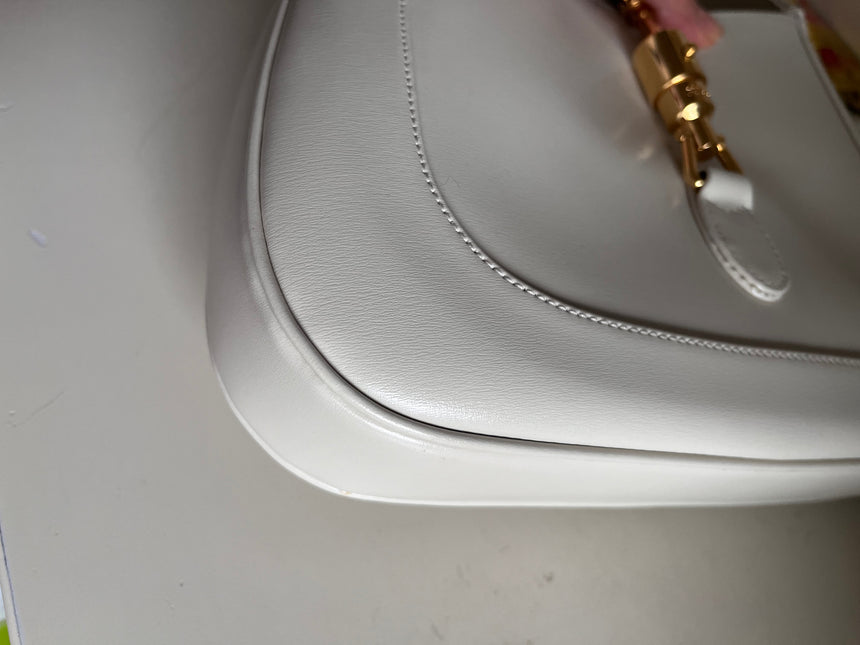 Sold Gucci Jackie 1961 White Leather Bag with Adjustable Strap Size Small