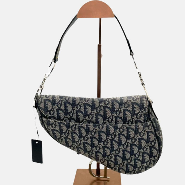 Sold Dior Saddle Vintage Black Oblique