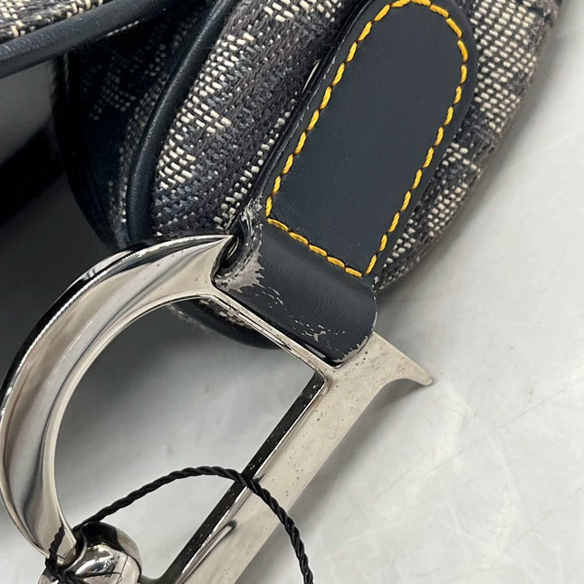 Sold Dior Saddle Vintage Black Oblique