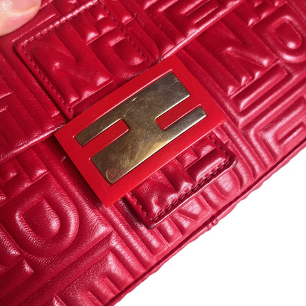 Fendi Baguette 1997 Re-edition 3D Embossed Red Leather Shoulder bag