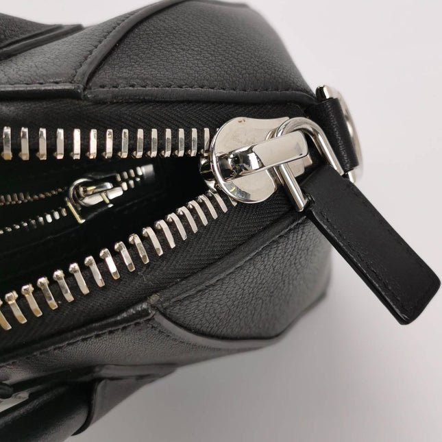 Sold Givenchy Antigona Small Black Calfskin Leather Top Handle bag with Strap