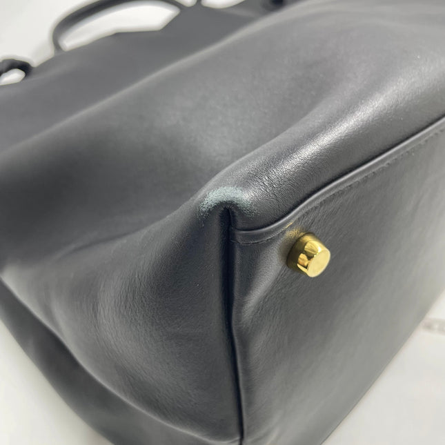 Bottega Veneta Andiamo Large Black Smooth Leather Handbag