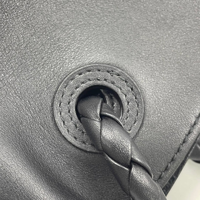Bottega Veneta Andiamo Large Black Smooth Leather Handbag