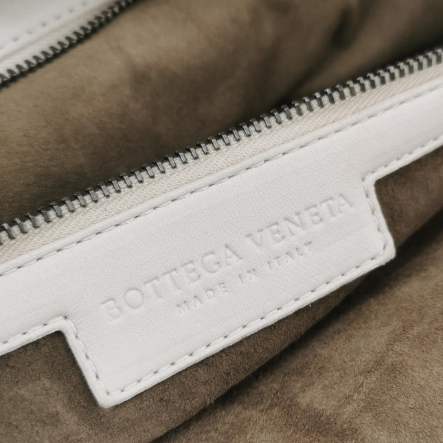 Bottega Veneta Veneta Hobo Dark White Leather Bag Maxi 55cm