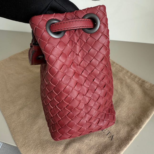 Bottega Veneta Garda Tote Burgundy Intrecciato Leather Medium 25cm