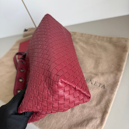 Bottega Veneta Garda Tote Burgundy Intrecciato Leather Medium 25cm