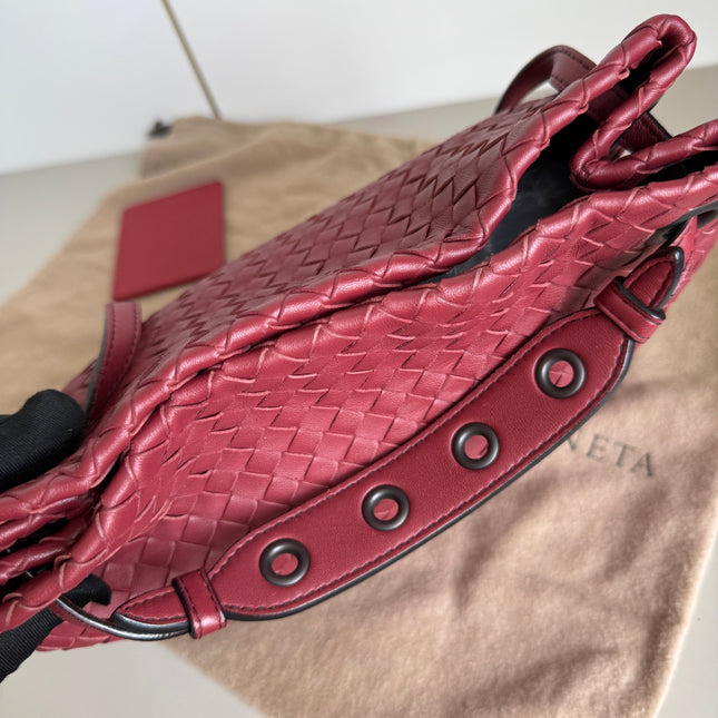 Bottega Veneta Garda Tote Burgundy Intrecciato Leather Medium 25cm