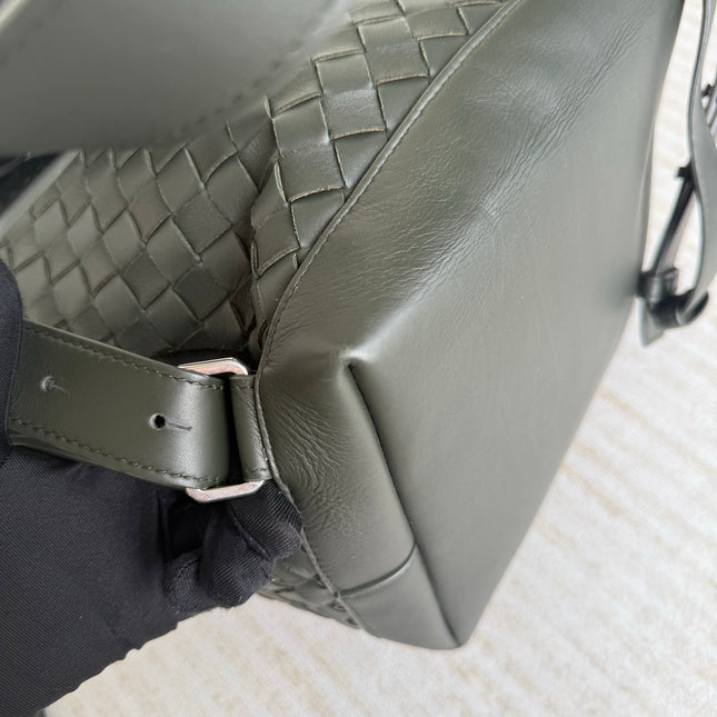 Bottega Veneta Backpack Dark Green Intrecciato Leather