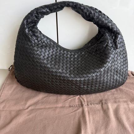 Bottega Veneta Veneta Intrecciato Hobo Bag Large Black Lambskin leather 48cm