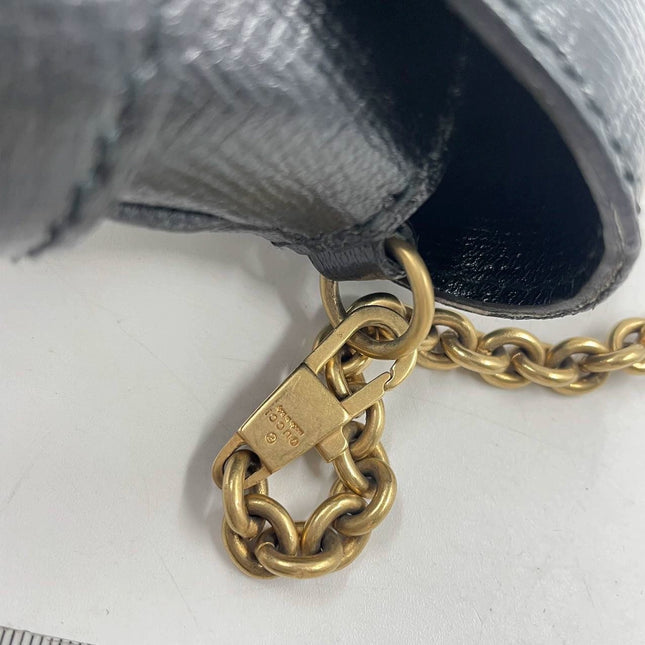 Sold Gucci Horsebit 1955 Chain Shoulder bag Large Black Leather