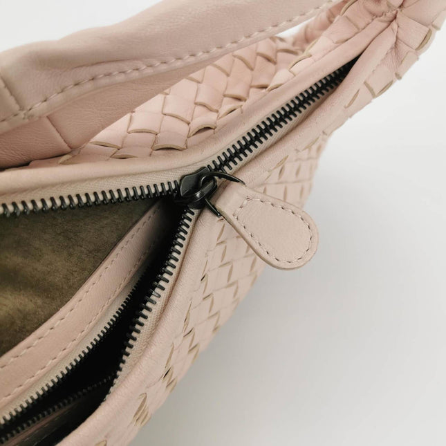 Sold Bottega Veneta Belly Hobo Intrecciato Light Pastel Pink Nappa Leather Medium