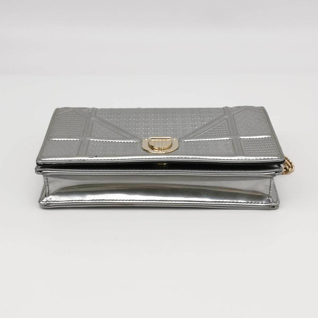 Dior Diorama Wallet on Chain Micro-cannage Silver Metallic Patent Leather Crossbody Bag